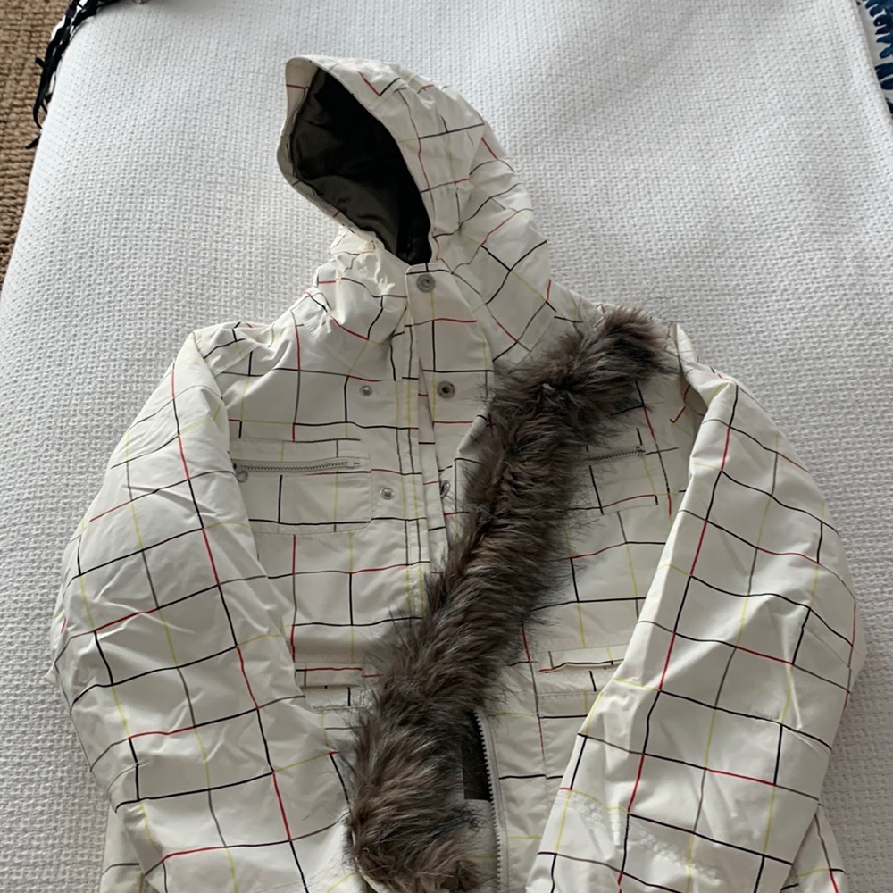 Burton women’s ski pants large, jacket large and gloves